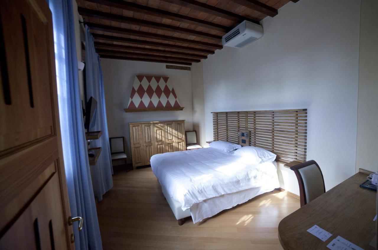 Agriturismo Cascina Farisengo Stagno Lombardo Exterior foto